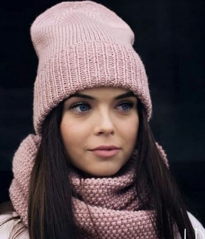Fashionable knitted hats for winter 2023-2024: current models 1