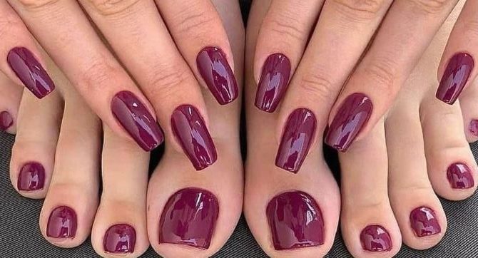 Burgundy manicure 2023: fashionable ideas with trendy colors 21