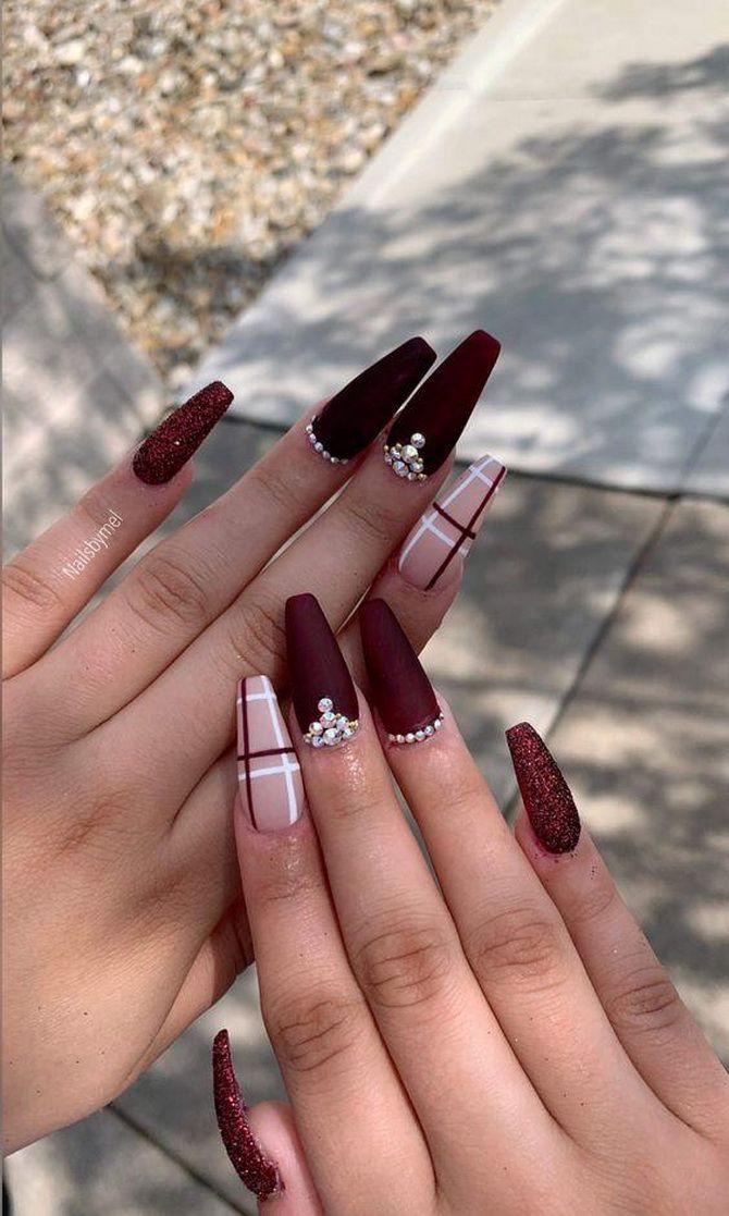 Burgundy manicure 2023: fashionable ideas with trendy colors 11