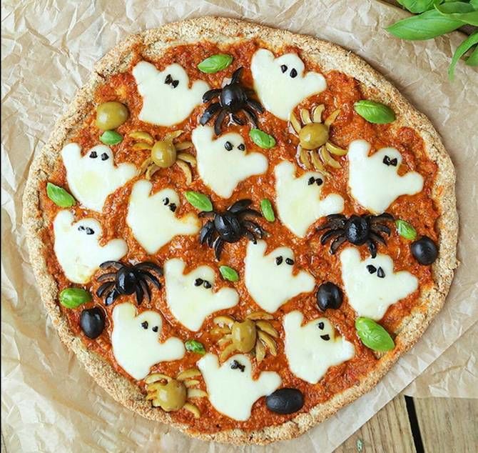 Spooky food decor: how to decorate ordinary dishes for Halloween (+ bonus video) 1