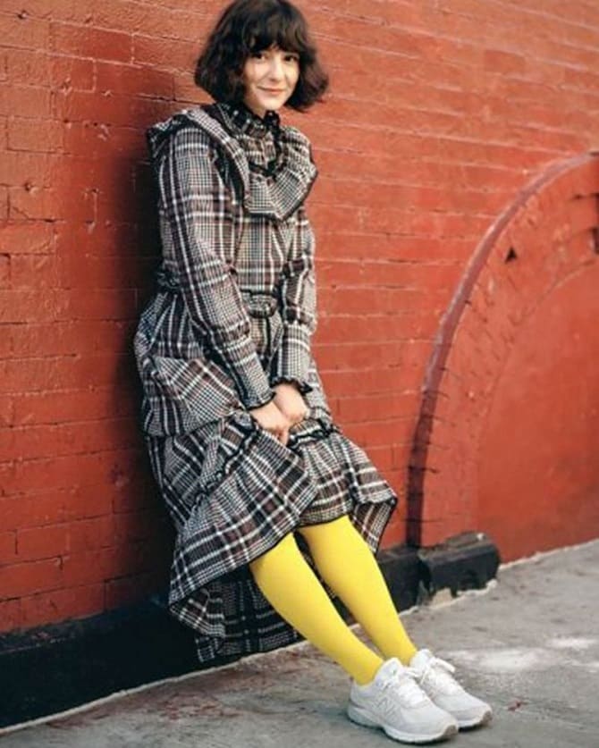 Fashionable colored tights: how to wear this fall 2