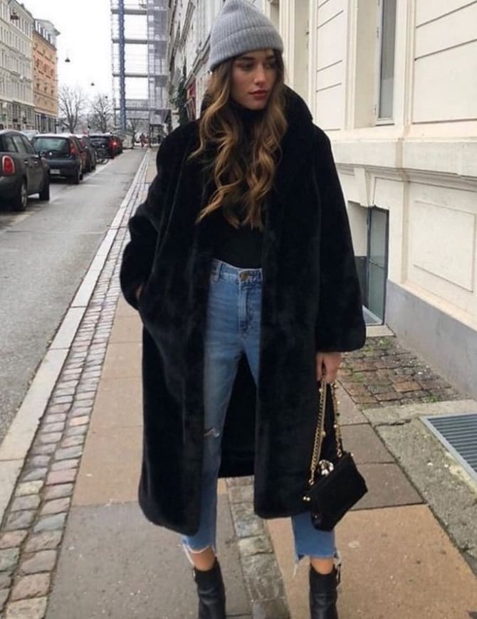 The most fashionable black coats of the cold season 2023-2024 8