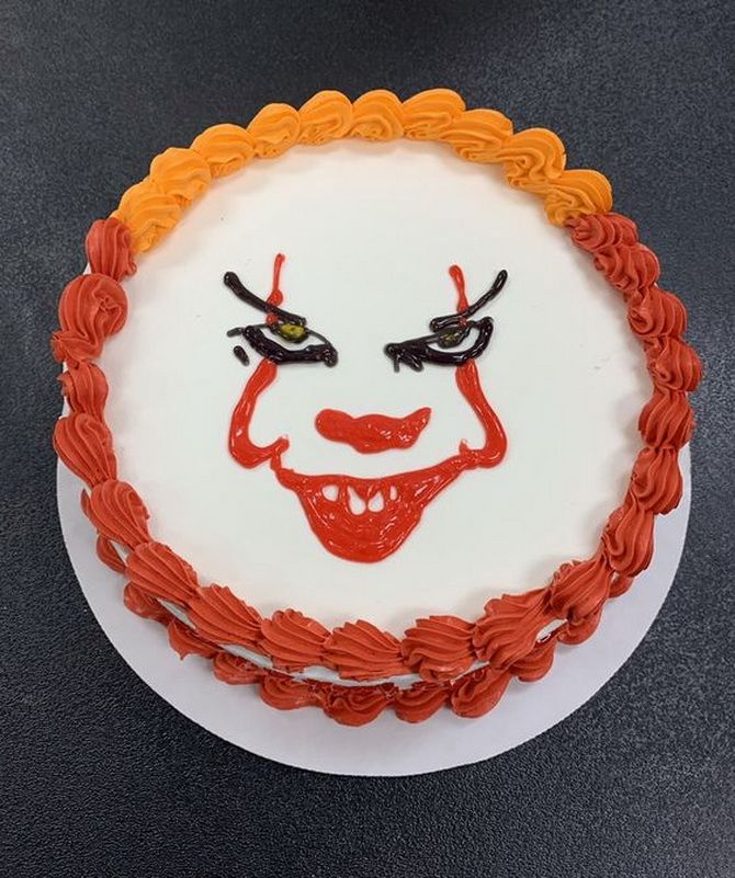 How to decorate a cake for Halloween: the creepiest ideas (+ bonus video) 28