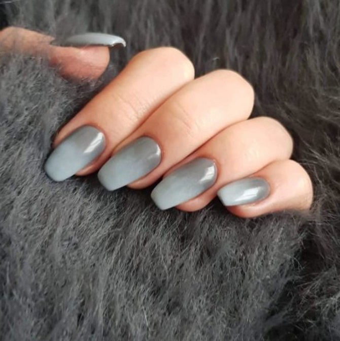Fashionable gray manicure 2023-2024: new nail design ideas 14