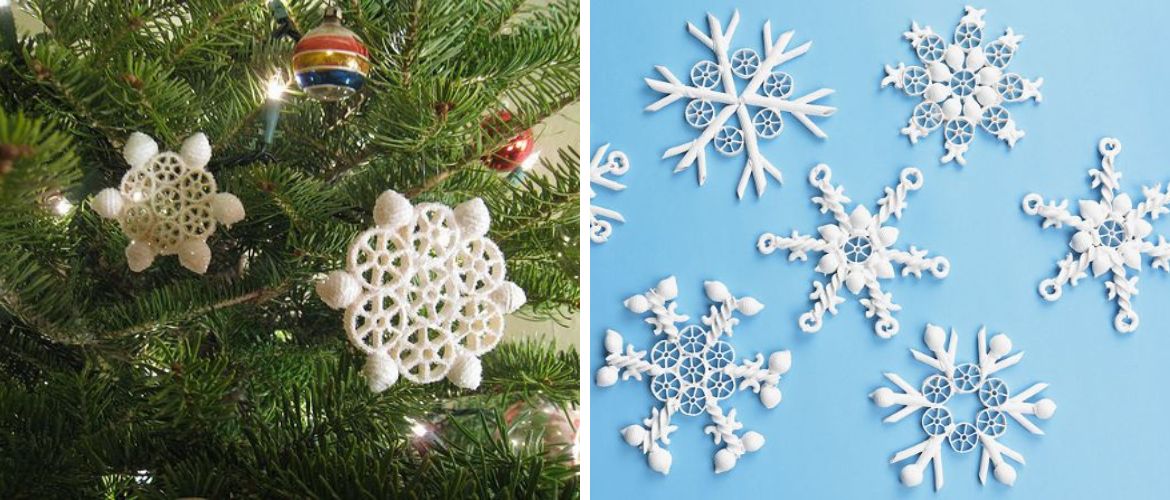 Снежинки из макарон —  оригинальное украшение на новогоднюю елку (+бонус-видео)