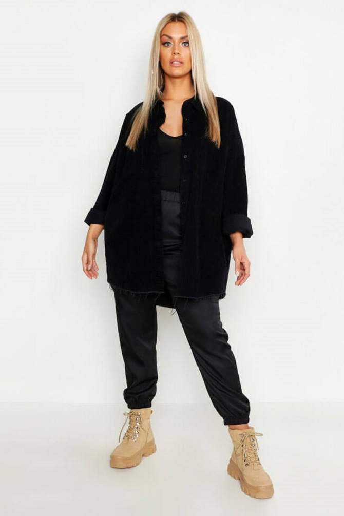 Black oversized shirt: how and what to wear with it 8