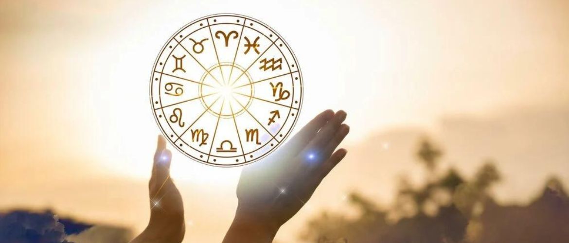 Horoscope for women for December 2023: what events are in store for beautiful ladies