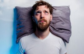Причини порушення сну у дорослих і дітей