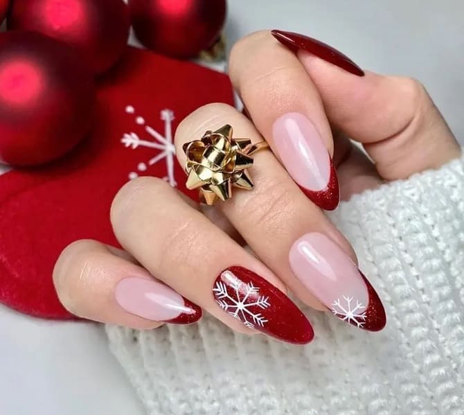 Manicure for New Year 2024 for long nails: new ideas with photos 12