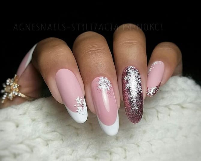 Manicure for New Year 2024 for long nails: new ideas with photos 10