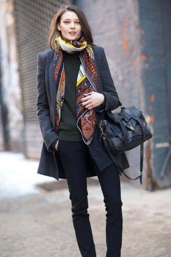 How to wear a scarf in winter: fashionable techniques for every day 2