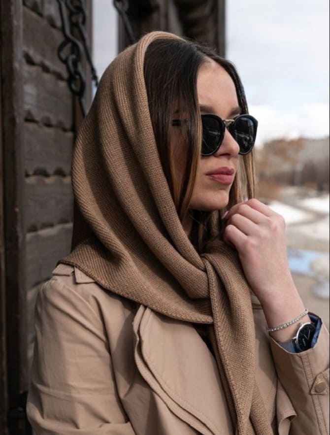 Как носить платок зимой: модные приемы на каждый день 6