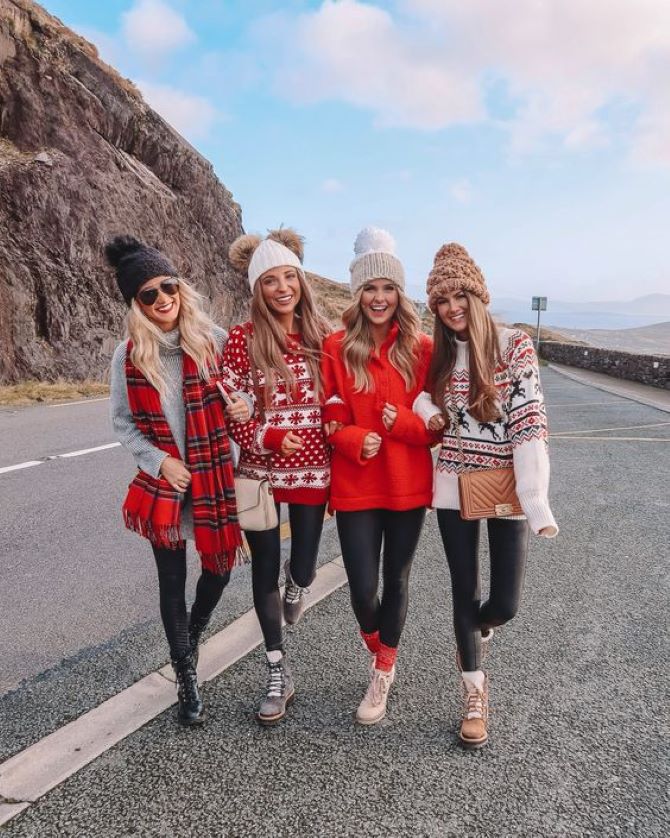 How to Wear a Christmas Sweater to Look Stylish in Winter Outfits 7