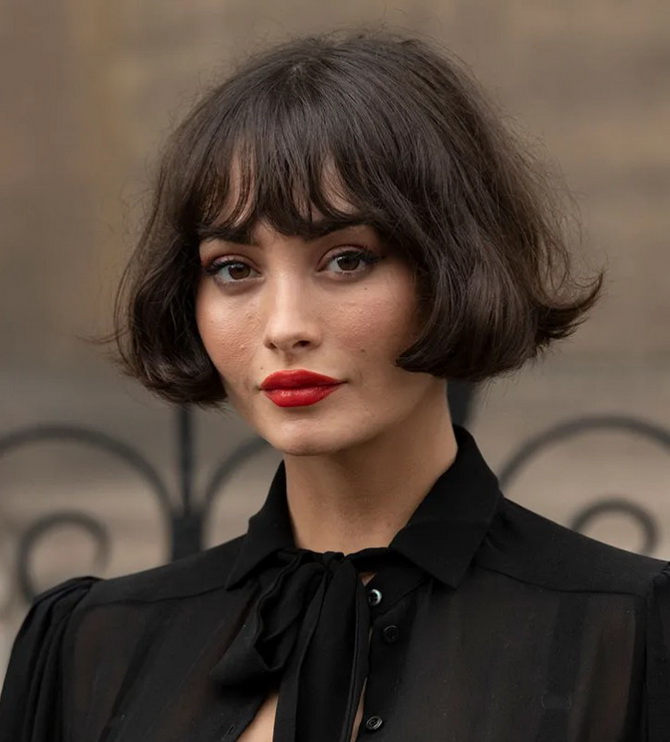 Beauty trend: how to style a bob haircut beautifully in 6 ways 2