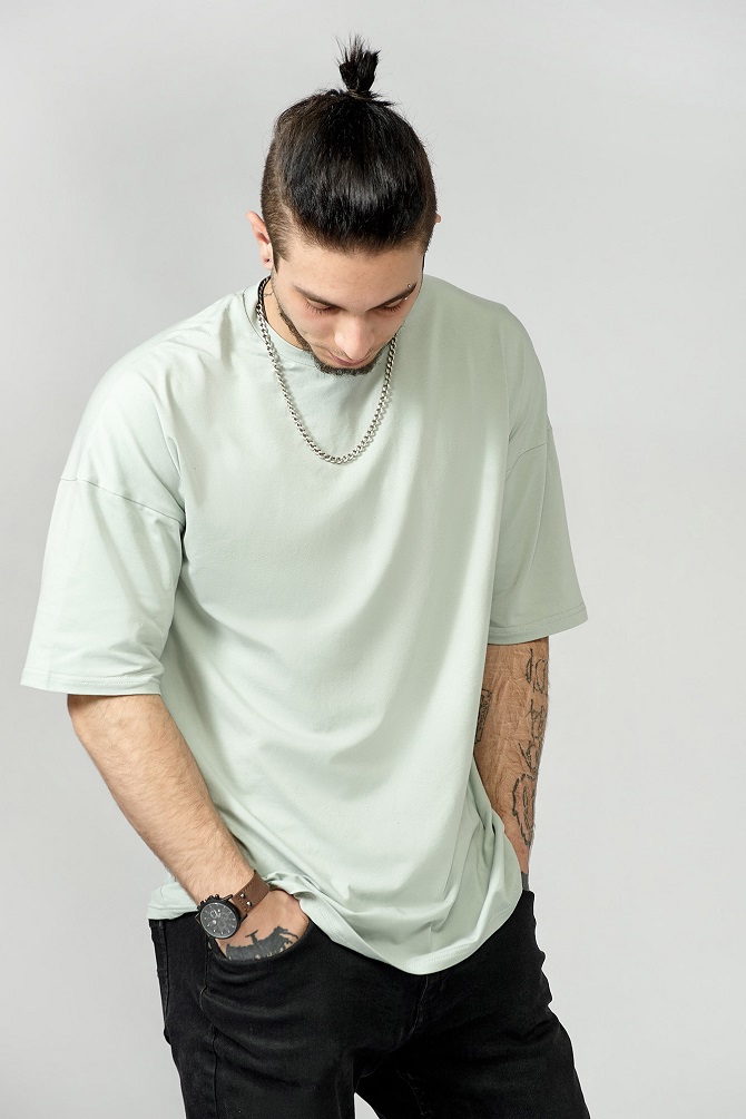 Streetwear: где купить футболку мужскую для создания стильного образа 2
