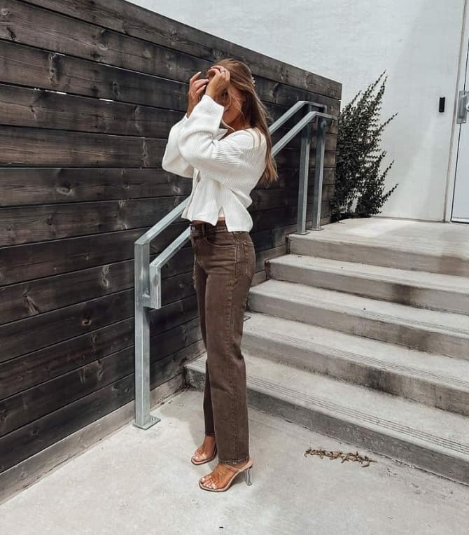 Fashionable brown jeans: how and with what to wear? 9