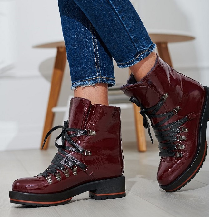 Patent leather boots: fashionable footwear for 2024 4