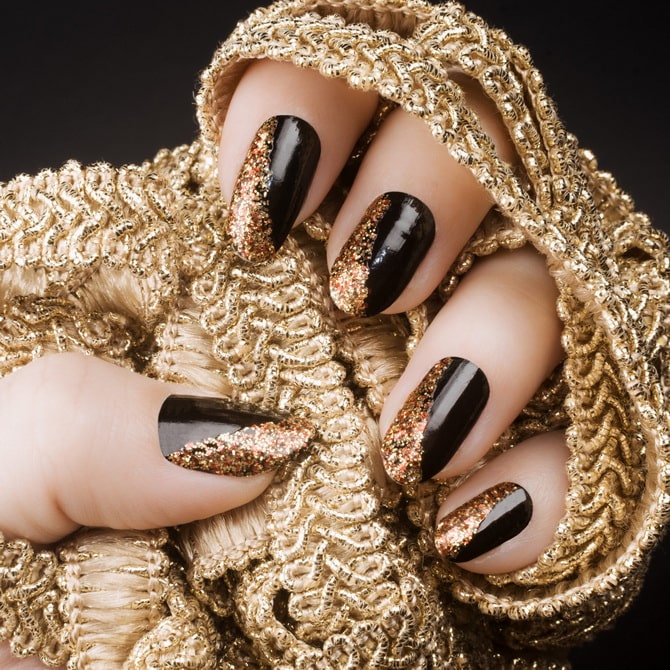 New Year’s manicure 2024 in black: stylish options for the holidays 25
