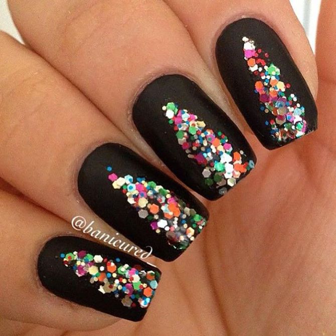 New Year’s manicure 2024 in black: stylish options for the holidays 23