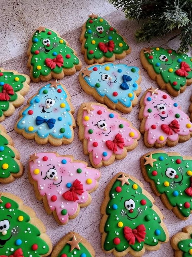 How to beautifully paint gingerbread cookies for New Year and Christmas 14