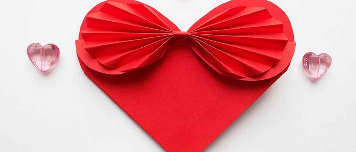 How to make heart-shaped valentines with your own hands: step-by-step master class