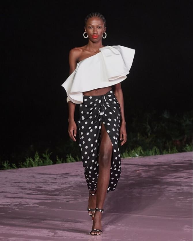 Polka dot print is back in fashion: how to wear this trend in 2024 6
