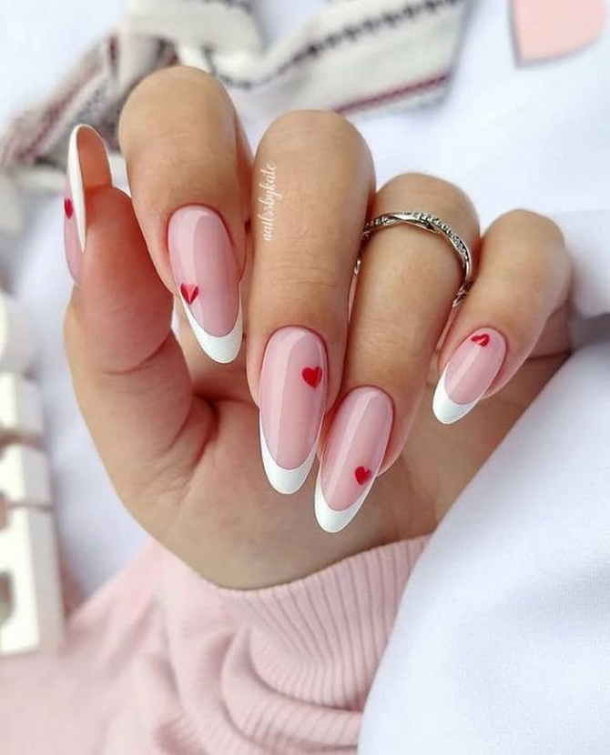 Hearts and cupids: manicure for Valentine’s Day 2024 6