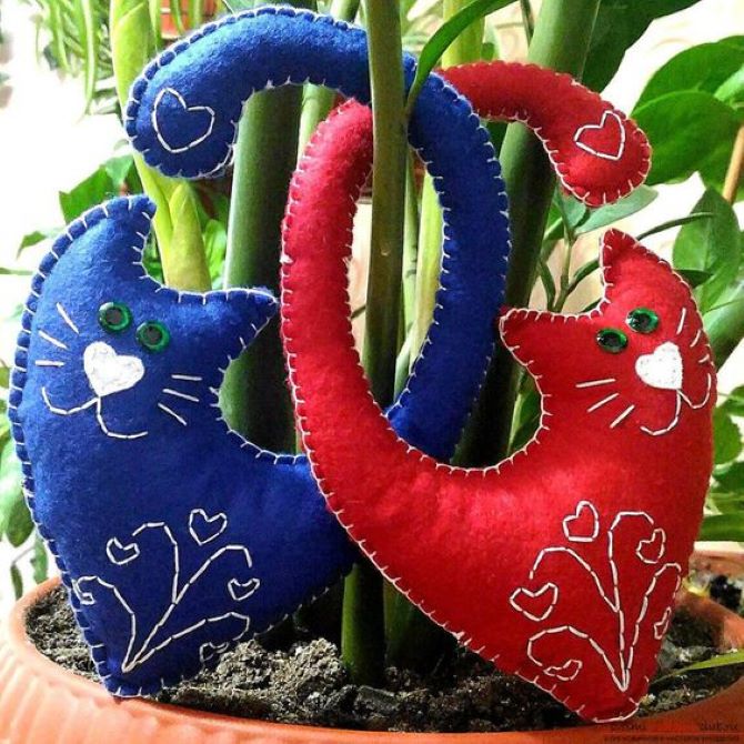 Cats in love: textile craft for Valentine’s Day 13