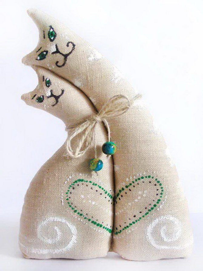 Влюбленные коты: текстильная поделка на День святого Валентина 6