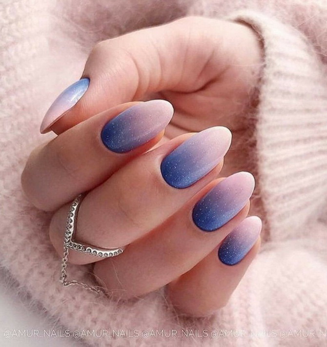 Two Tone Nails 2024: the best combinations and photo ideas 1