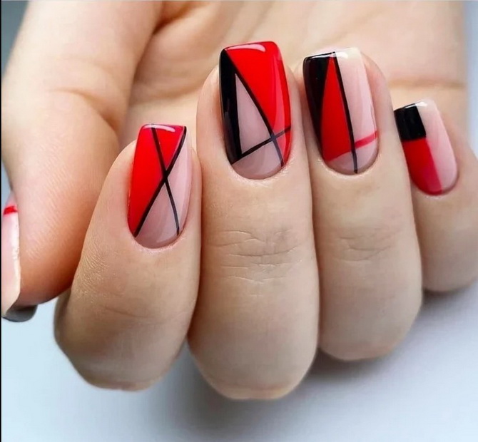 Two Tone Nails 2024: the best combinations and photo ideas 4