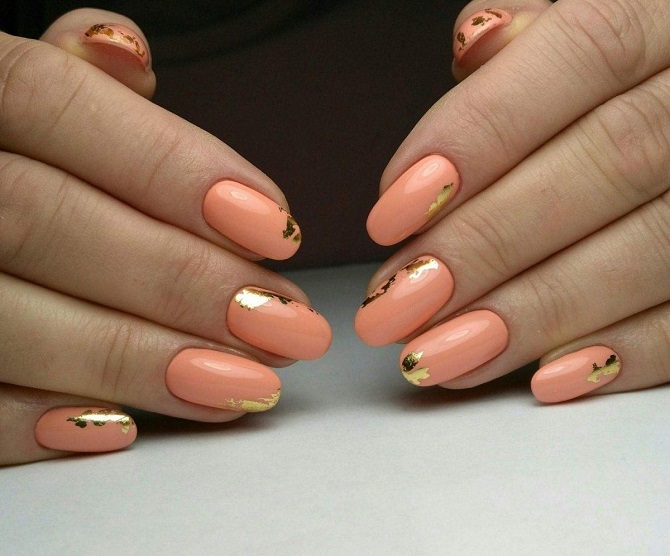 Peach manicure 2024: stylish nail design ideas with photos 1