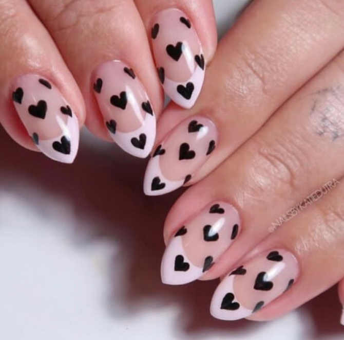 Nude manicure with hearts: fresh nail design ideas 12