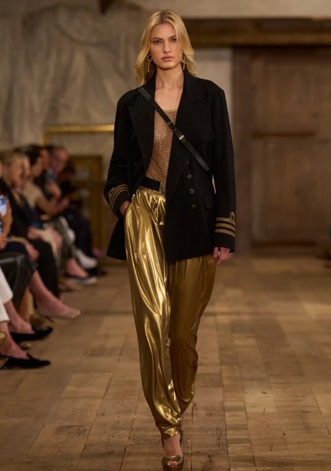 8 fashionable trousers for the spring-summer 2024 season: from fashion catwalks to your wardrobe 10