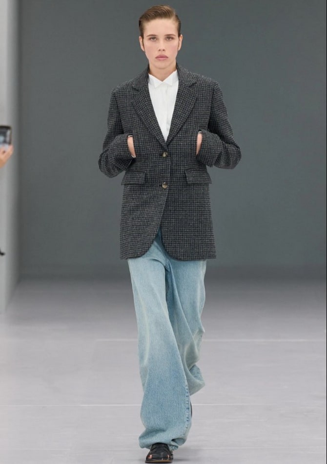8 fashionable trousers for the spring-summer 2024 season: from fashion catwalks to your wardrobe 26