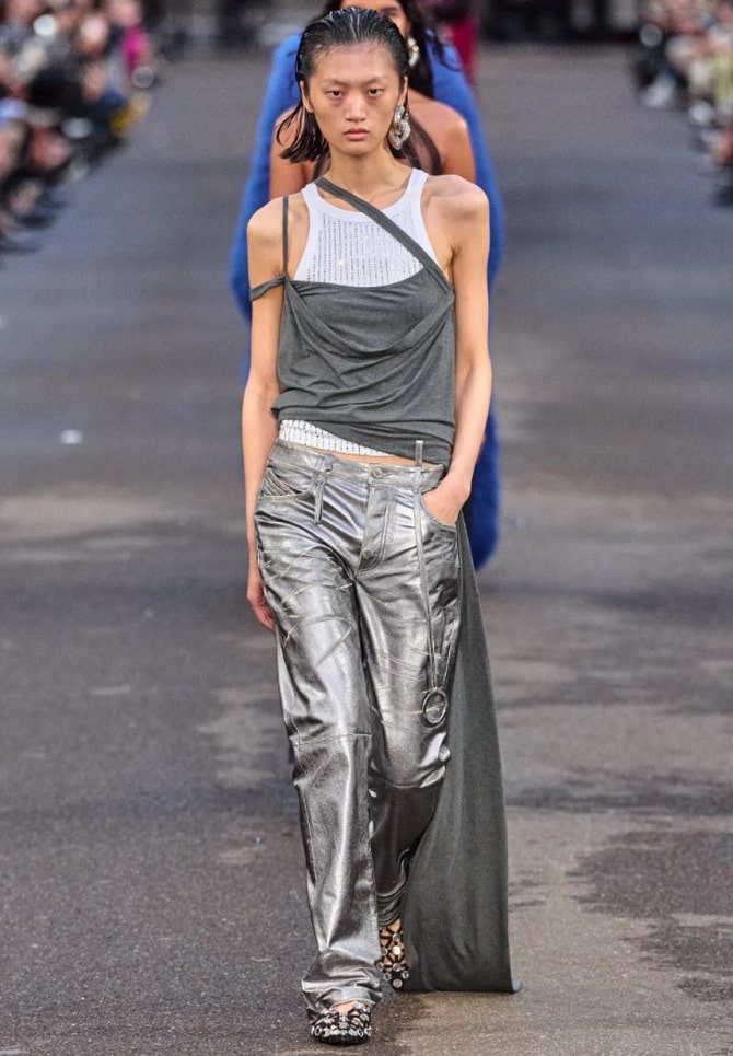 8 fashionable trousers for the spring-summer 2024 season: from fashion catwalks to your wardrobe 8