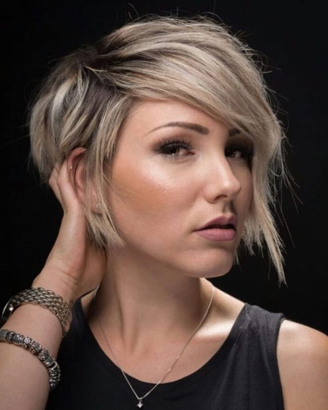 Pixie haircut is back in fashion: current options for spring 2024 12