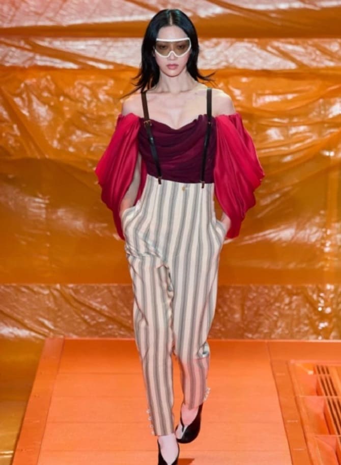 Very high-waisted pants: the hot trend of the new season 12
