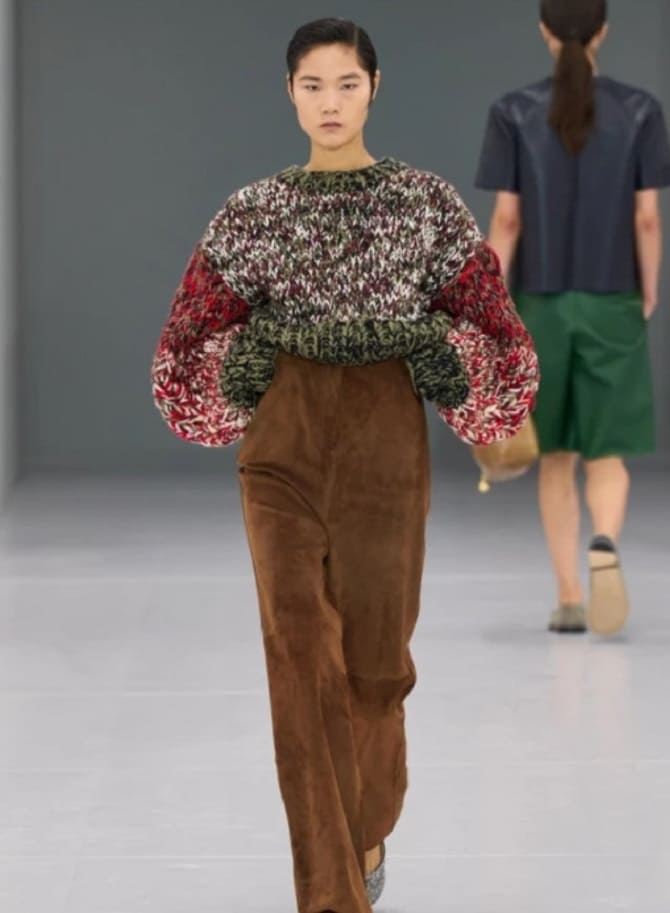 Very high-waisted pants: the hot trend of the new season 9