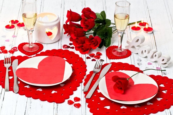 How to decorate a table for Valentine’s Day: new ideas with photos 6