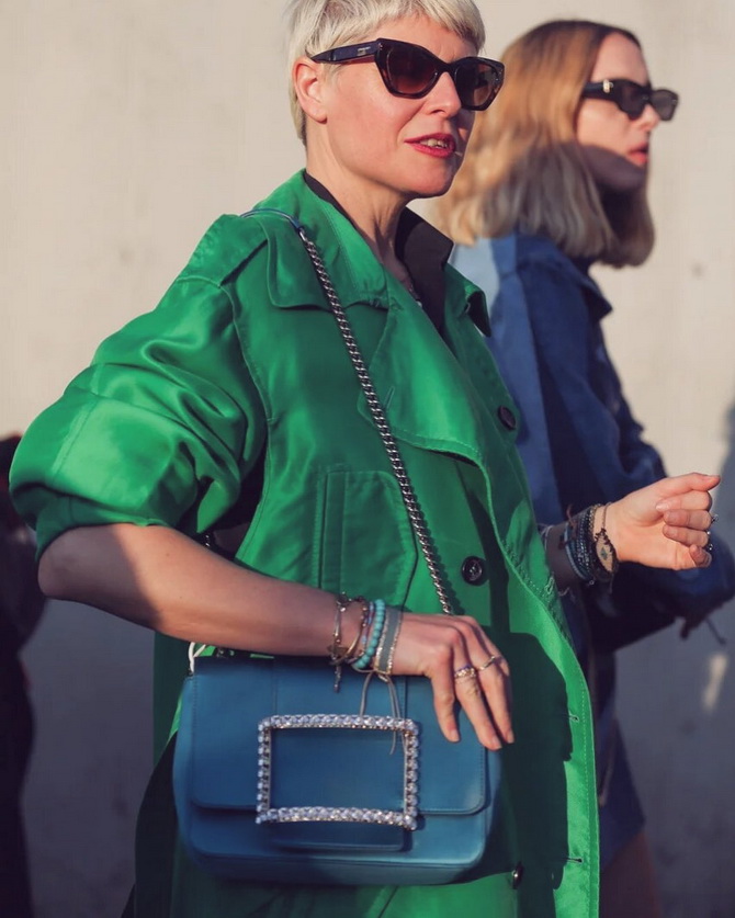 The combination of blue and green in fashionable looks: ideas for all occasions 20