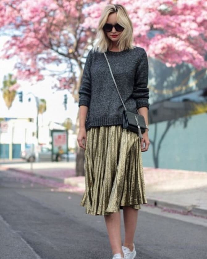 Fashionable shiny skirts for spring: stylish ideas with photos 4