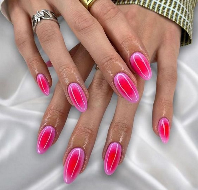 Hearts and cupids: manicure for Valentine’s Day 2024 4