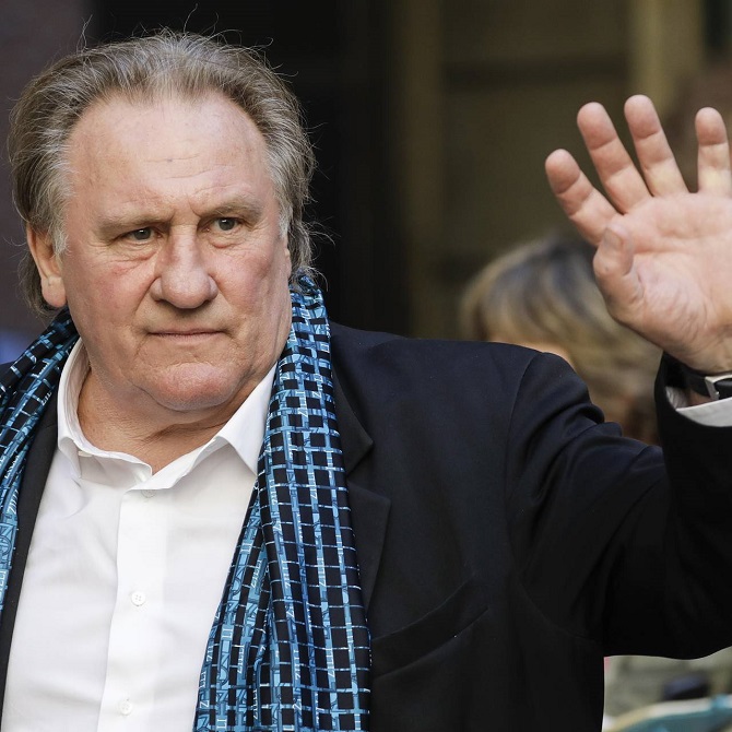 Der ehemalige Assistent von Gerard Depardieu warf ihm Belästigung vor 2