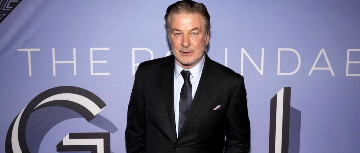 Alec Baldwin faces 18 months in prison for the murder of a camerawoman, he reacted
