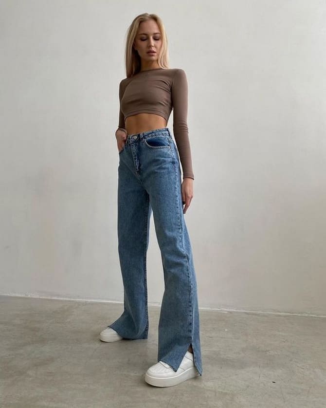 Создаем образ: сочетание нарядов с джинсами-клеш 12