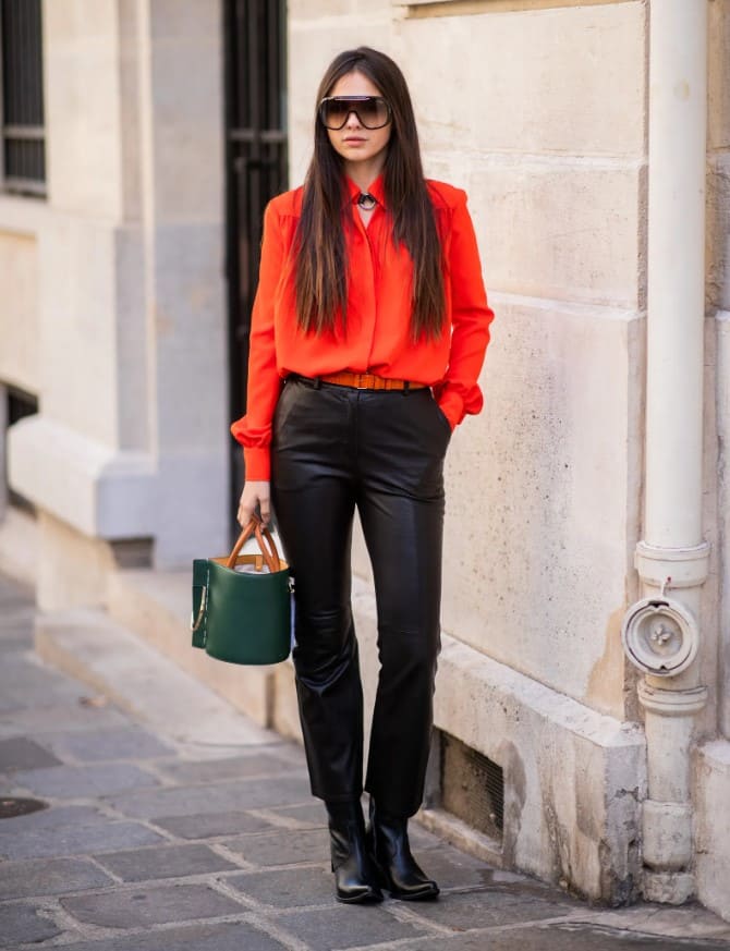 What to wear with a red blouse this spring to create a stylish look 1