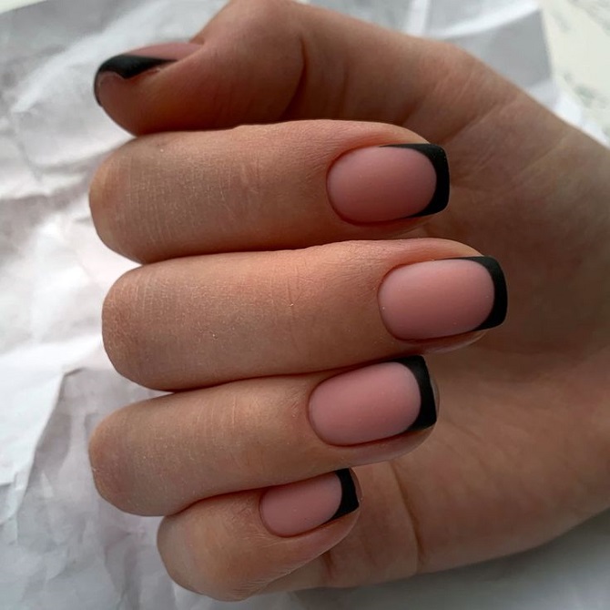 Matte manicure for spring: fashionable ideas 15