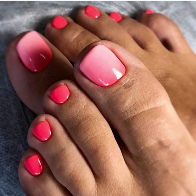 Pink pedicure – fashion ideas for spring and summer 2024 11