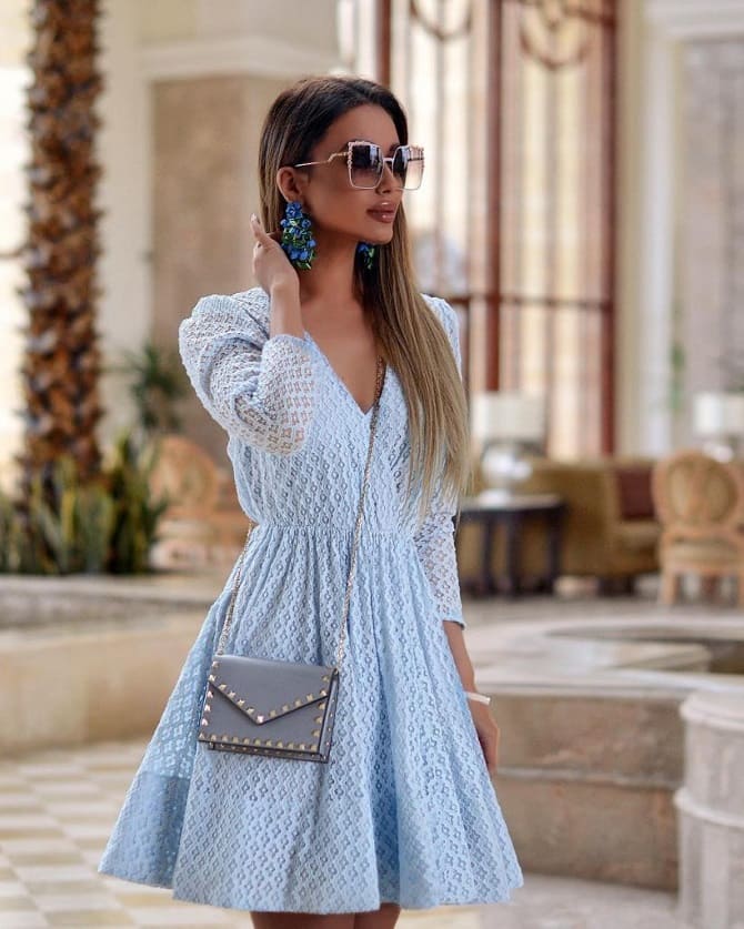 What dress to wear on March 8: ideas for stylish looks 2